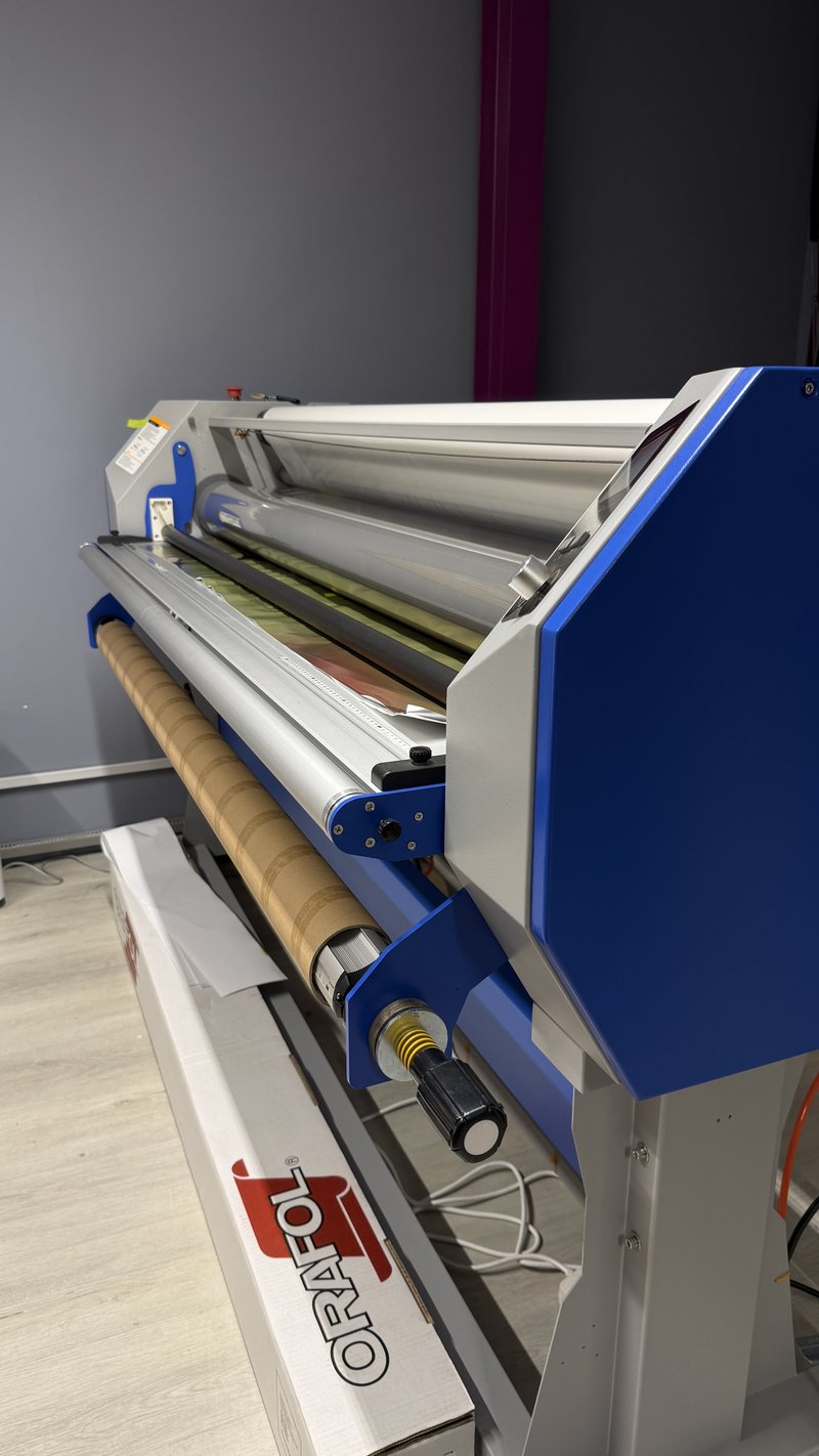 Wide-format finishing and lamination equipment at JUST GRAPHICS Dubai